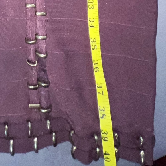 Gorgeous Akira Burgandy Bandage bodycon Dress size M - Picture 8 of 16